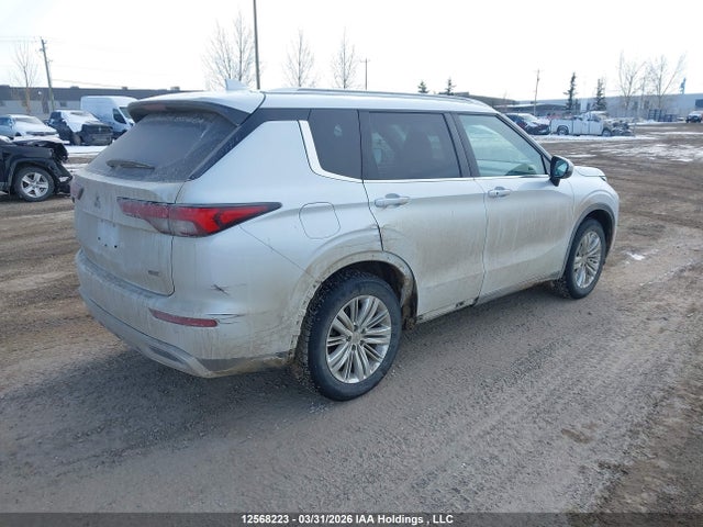 JA4J4UA81NZ602214 Mitsubishi Outlander Se/black Edition