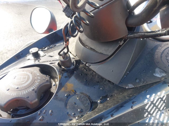 Продажа на аукционе авто 2005 Skidoo Skidoo., vin: 2BPSBX5B05V000137, номер лота: 12568232
