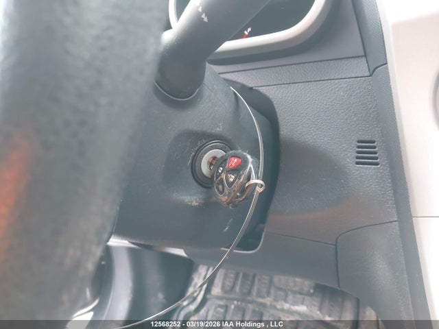 Продаж на аукціоні авто 2011 Toyota Corolla Matrix, vin: 2T1KU4EE6BC743702, номер лоту: 12568252