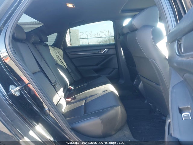 12568253 :رقم المزاد ، 1HGCV1E31JA804053 vin ، 2018 Honda Accord Sport مزاد بيع