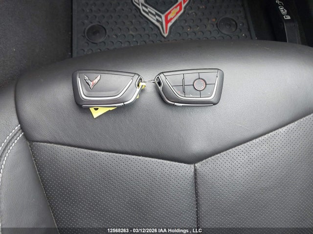 1G1YB3D44M5107100 Chevrolet Corvette Stingray 2lt