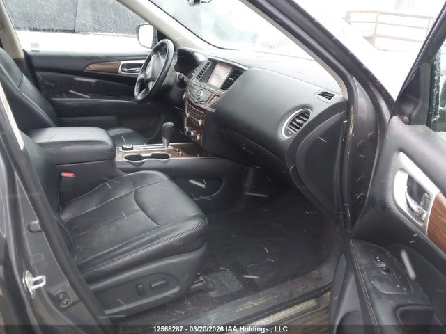 5N1DR2MM9JC672067 Nissan Pathfinder S/sv/sl/platinum