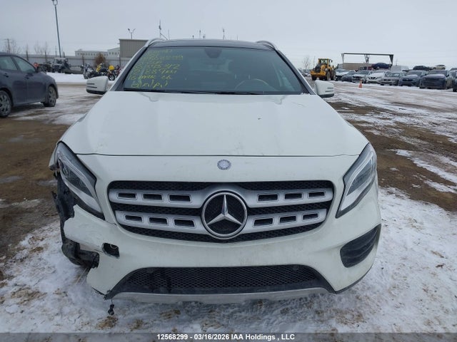 WDCTG4GBXJJ375312 Mercedes-Benz Gla 250 4matic