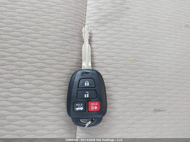 2T1BURHE2EC165840 Toyota COROLLA LE