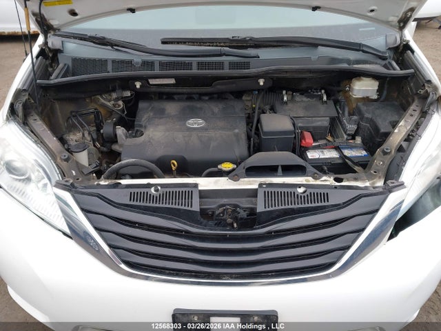 Aukcja sprzedaży 2014 Toyota Sienna Le V6, vin: 5TDKK3DC1ES424929, numer aukcji: 12568303