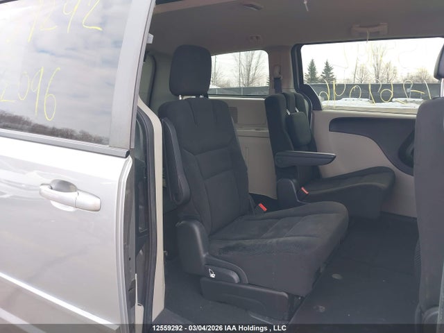 2C4RDGBG0GR262096 Dodge Grand Caravan Se/sxt