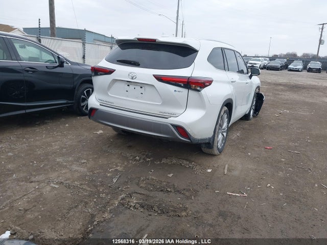 Продаж на аукціоні авто 2025 Toyota Highlander, vin: 5TDEBRCH2SS662233, номер лоту: 12568316