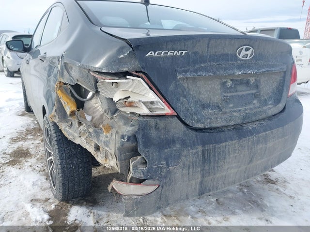 KMHCT4AE1FU815410 Hyundai ACCENT GL