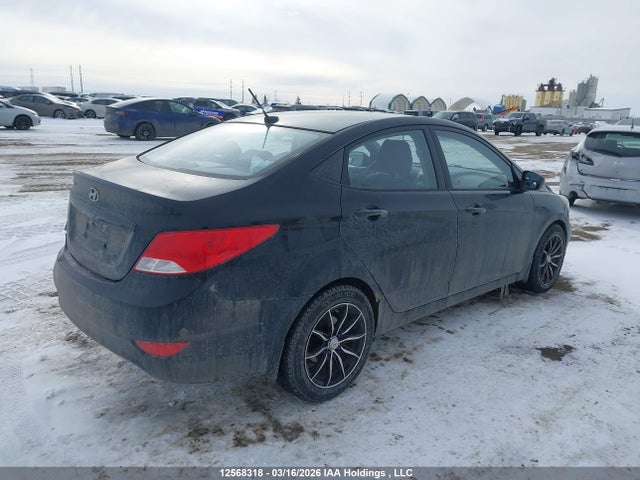 KMHCT4AE1FU815410 Hyundai ACCENT GL