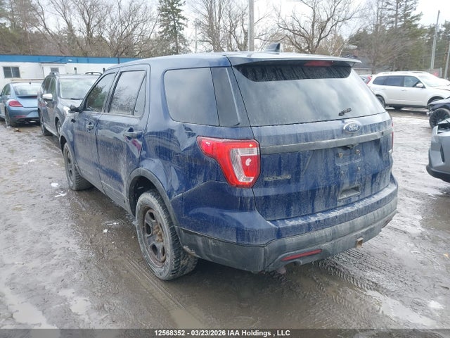 12568352 :رقم المزاد ، 1FM5K8AR2GGC15887 vin ، 2016 Ford Utility Police Interceptor مزاد بيع