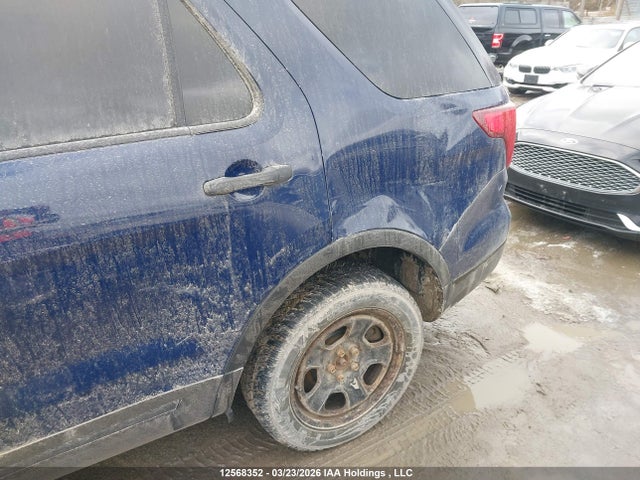 12568352 :رقم المزاد ، 1FM5K8AR2GGC15887 vin ، 2016 Ford Utility Police Interceptor مزاد بيع