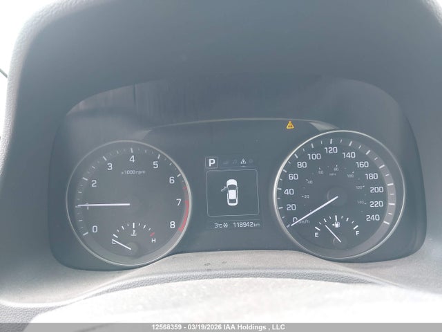 KMHD84LF7HU174472 Hyundai ELANTRA GL