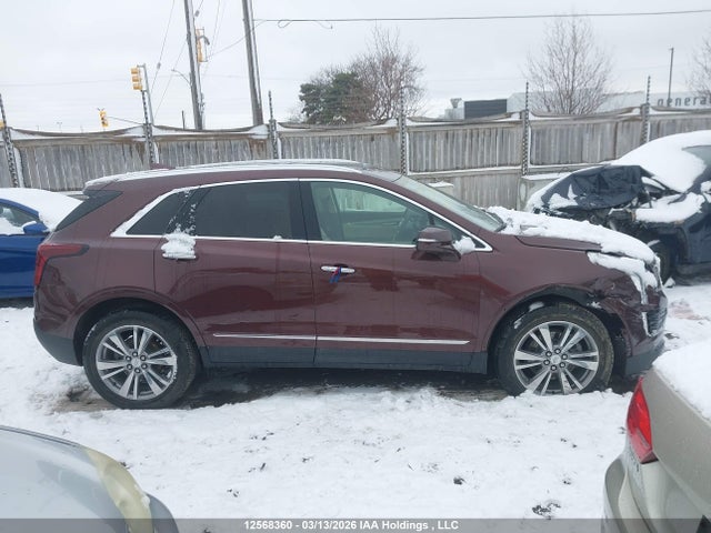1GYKNDRS1NZ122708 Cadillac Xt5 Premium Luxury