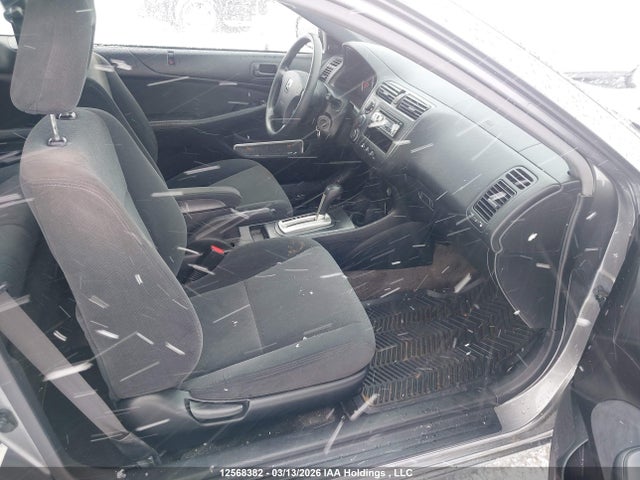 12568382 :رقم المزاد ، 1HGEM22545L805408 vin ، 2005 Honda Civic Lx مزاد بيع