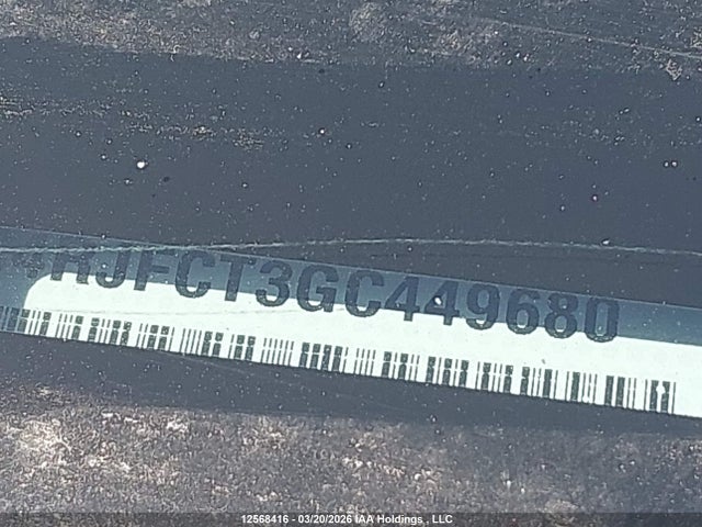 1C4RJFCT3GC449680 Jeep Grand Cherokee Overland