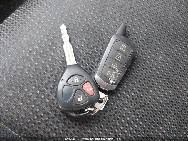 2010 Toyota Matrix Xr მანქანა იყიდება აუქციონზე, vin: 2T1KE4EE8AC041781, აუქციონის ნომერი: 12568446