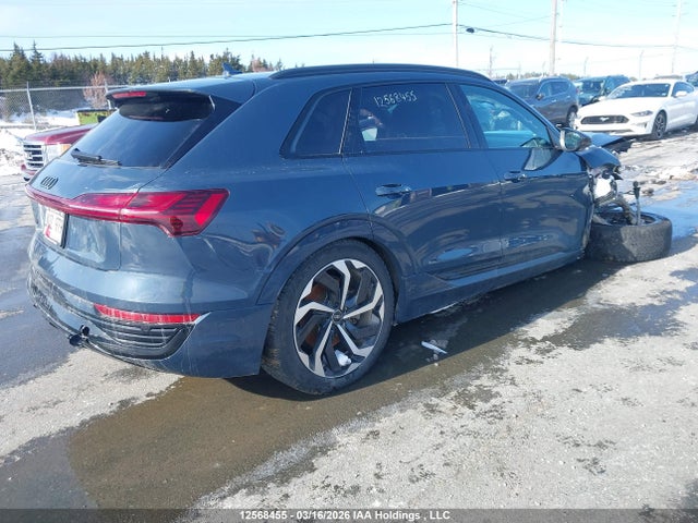 2024 Audi Q8 E-tron მანქანა იყიდება აუქციონზე, vin: WA14ABGE2RB037574, აუქციონის ნომერი: 12568455