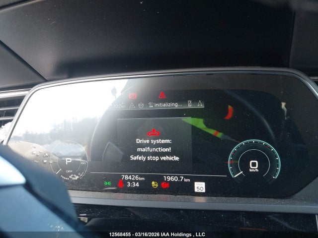 2024 Audi Q8 E-tron მანქანა იყიდება აუქციონზე, vin: WA14ABGE2RB037574, აუქციონის ნომერი: 12568455