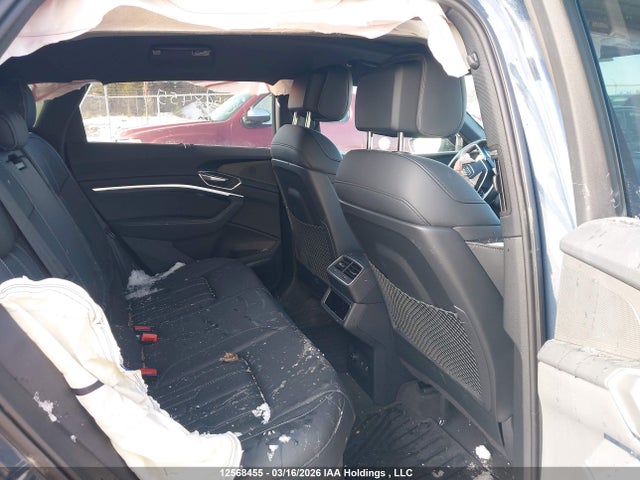 2024 Audi Q8 E-tron მანქანა იყიდება აუქციონზე, vin: WA14ABGE2RB037574, აუქციონის ნომერი: 12568455