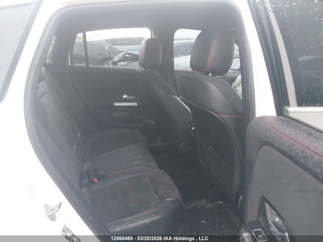 W1N4N4HB4PJ440011 Mercedes-Benz Gla 250 4maitc