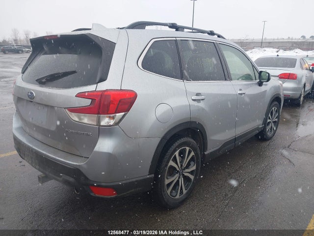 Subaru Forester 2019 JF2SKEUC6KH414099 Image 4