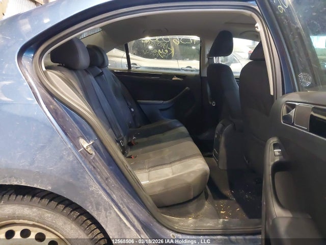 12568506 :رقم المزاد ، 3VWDB7AJ8HM367360 vin ، 2017 Volkswagen Jetta Se مزاد بيع
