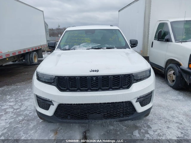 1C4RJHBG1PC556744 Jeep Grand Cherokee Limited
