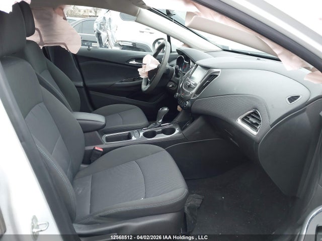 2018 Chevrolet Cruze Lt მანქანა იყიდება აუქციონზე, vin: 1G1BE5SM4J7155577, აუქციონის ნომერი: 12568512