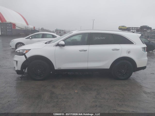 5XYPGDA32KG470697 KIA Sorento 2.4l Lx