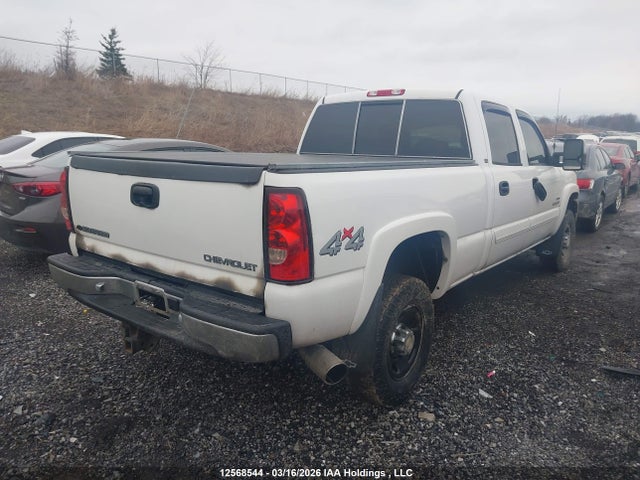 2005 Chevrolet Silverado 2500hd Ls/lt მანქანა იყიდება აუქციონზე, vin: 1GCHK23285F822099, აუქციონის ნომერი: 12568544