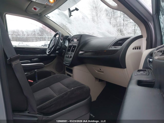 2C4RDGBG5HR561049 Dodge Grand Caravan Se