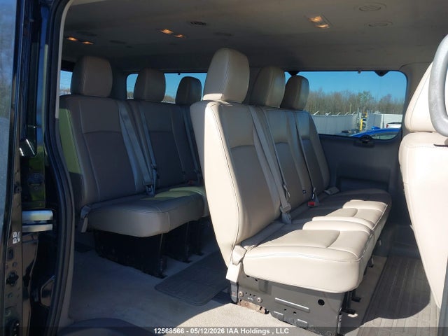 2013 Nissan Nv Passenger Nv3500 Hd S V8/sl V8/sv V8 მანქანა იყიდება აუქციონზე, vin: 5BZAF0AA8DN201339, აუქციონის ნომერი: 12568566