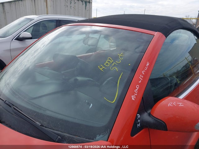 12568574 :رقم المزاد ، 3VWCK21YX3M324918 vin ، 2003 Volkswagen New Beetle Gls مزاد بيع