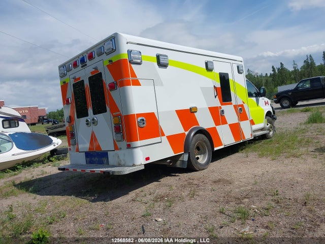 12568582 :رقم المزاد ، 1GB3GSC70P1125974 vin ، 2023 Chevrolet Express G3500 مزاد بيع