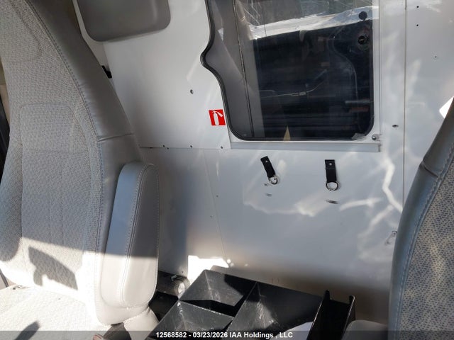 12568582 :رقم المزاد ، 1GB3GSC70P1125974 vin ، 2023 Chevrolet Express G3500 مزاد بيع