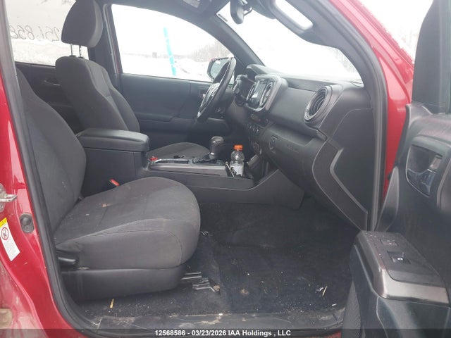 5TFDZ5BN6JX033476 Toyota Tacoma Dbl Cab/sr5/trd Sport/or