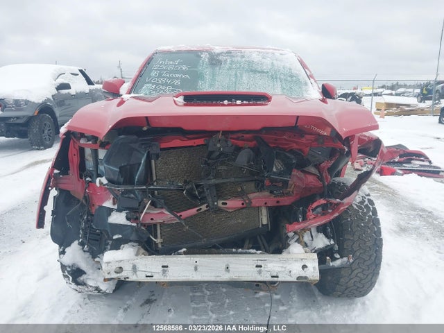 5TFDZ5BN6JX033476 Toyota Tacoma Dbl Cab/sr5/trd Sport/or