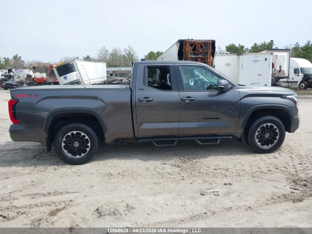 12568624 :رقم المزاد ، 5TFLA5DA2NX028665 vin ، 2022 Toyota Tundra Sr مزاد بيع