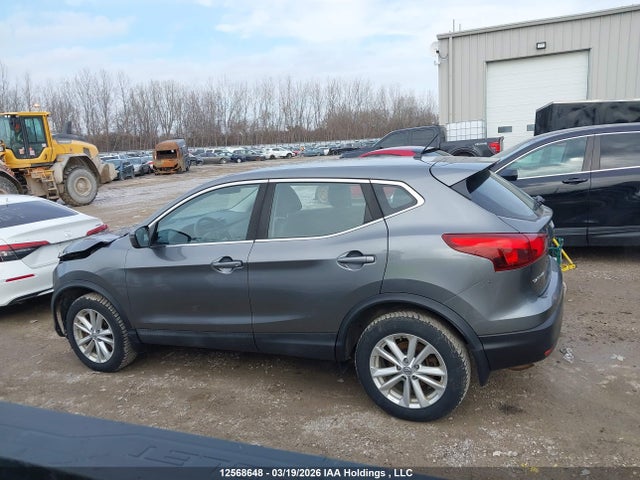 JN1BJ1CP3HW021361 Nissan Rogue Sport S/sv/sl