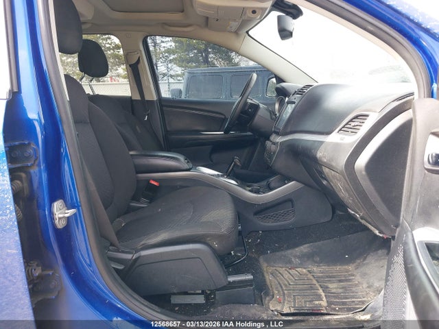 12568657 :رقم المزاد ، 3C4PDCCG4FT673477 vin ، 2015 Dodge Journey Sxt/limited مزاد بيع
