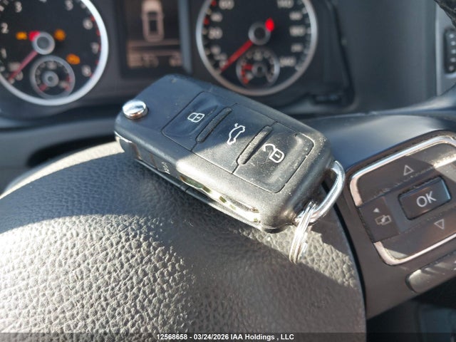 2016 Volkswagen Tiguan Comfort/high/r-line/sp Ed მანქანა იყიდება აუქციონზე, vin: WVGJV7AX2GW555951, აუქციონის ნომერი: 12568658