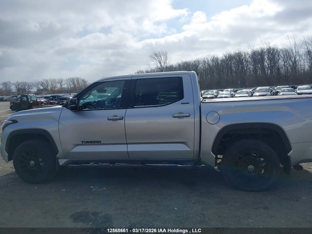 5TFWA5DB5RX142932 Toyota Tundra