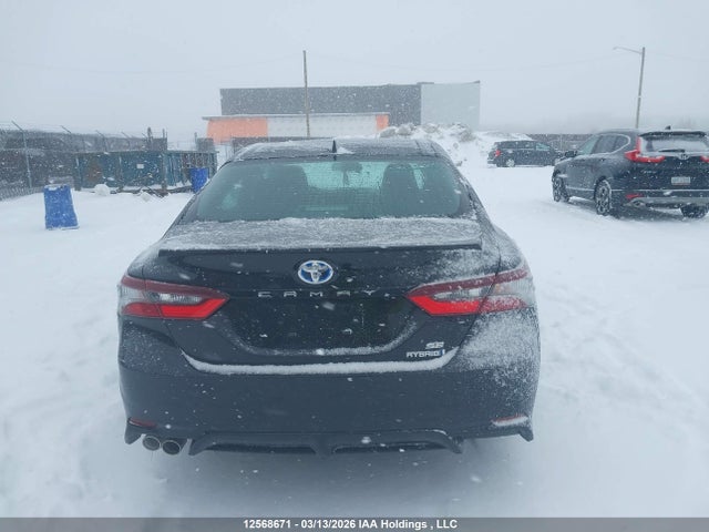 4T1B21HK9RU021185 Toyota Camry Xle/se