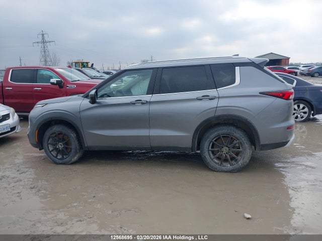 JA4J4UA88PZ605680 Mitsubishi Outlander Se/se Black Edition/se Technology/se Special
