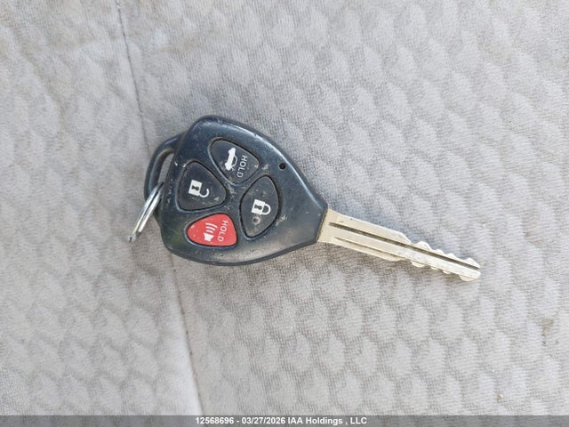 12568696 :رقم المزاد ، 4T1BF3EK1AU079428 vin ، 2010 Toyota Camry Le مزاد بيع