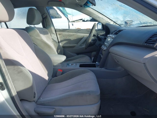 12568696 :رقم المزاد ، 4T1BF3EK1AU079428 vin ، 2010 Toyota Camry Le مزاد بيع