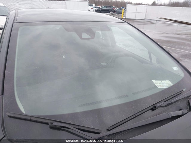 3N1CN8FV6RL864229 Nissan VERSA SR
