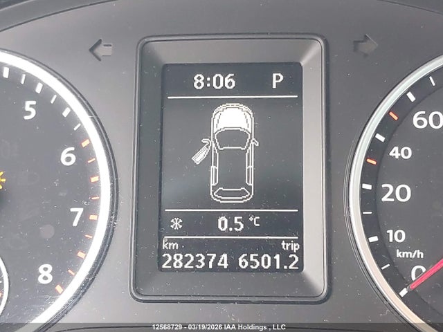 WVGJV7AX9GW585688 Volkswagen Tiguan