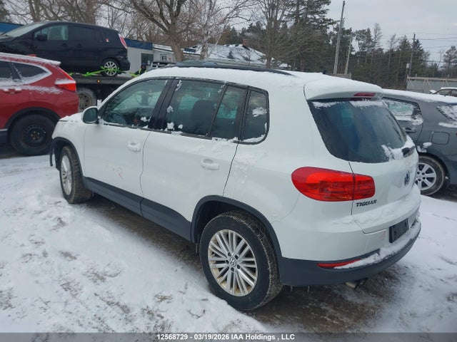 WVGJV7AX9GW585688 Volkswagen Tiguan