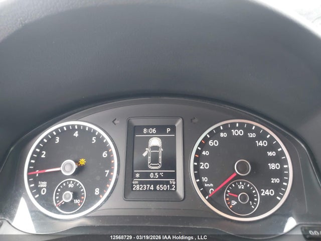 WVGJV7AX9GW585688 Volkswagen Tiguan